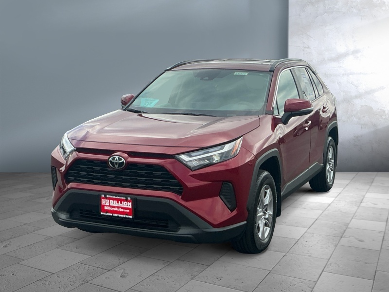 Used 2025 Toyota RAV4 XLE Crossovers