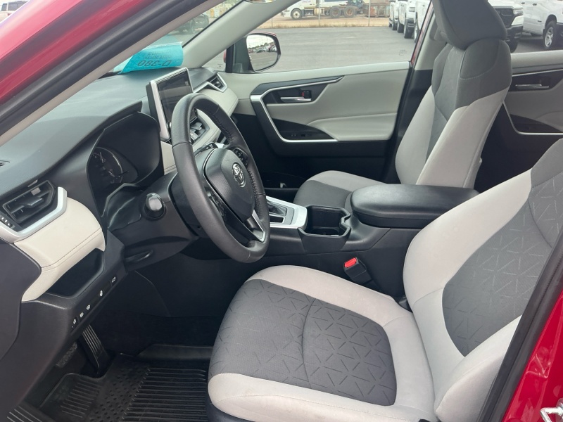 2025 Toyota RAV4