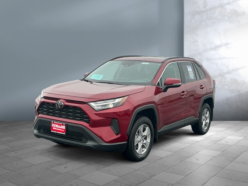 Used 2025 Toyota RAV4 XLE