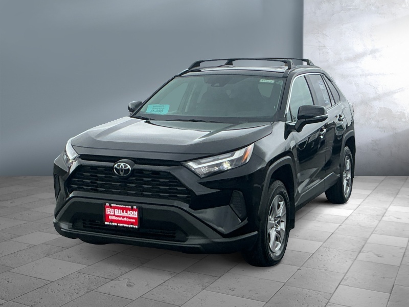 Used 2025 Toyota RAV4 XLE Crossovers