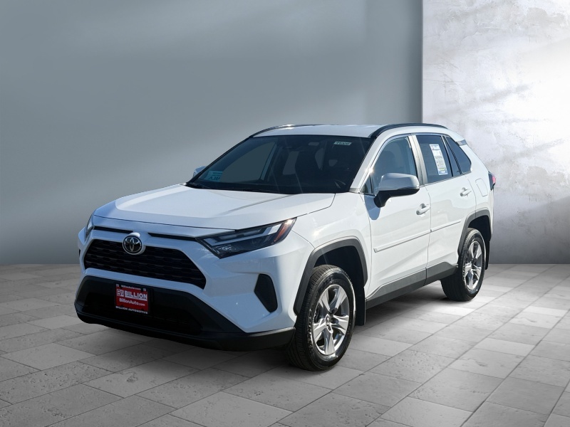 Used 2025 Toyota RAV4 XLE Crossovers