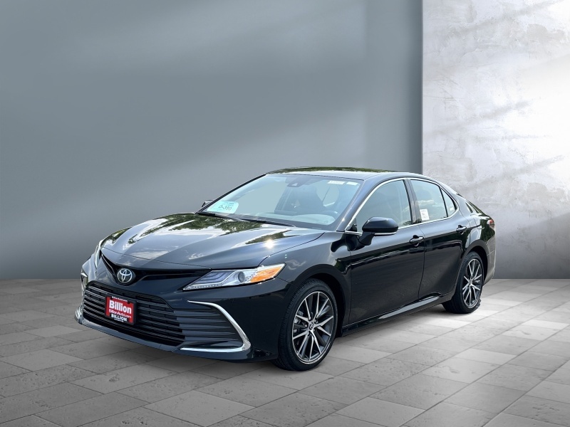 New 2023 Toyota Camry XLE Car