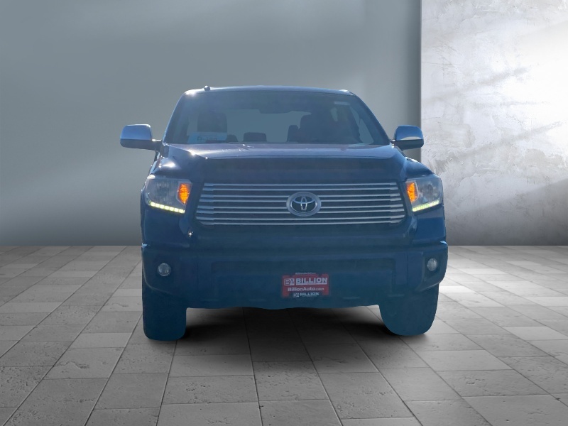 2015 Toyota Tundra 4WD Truck