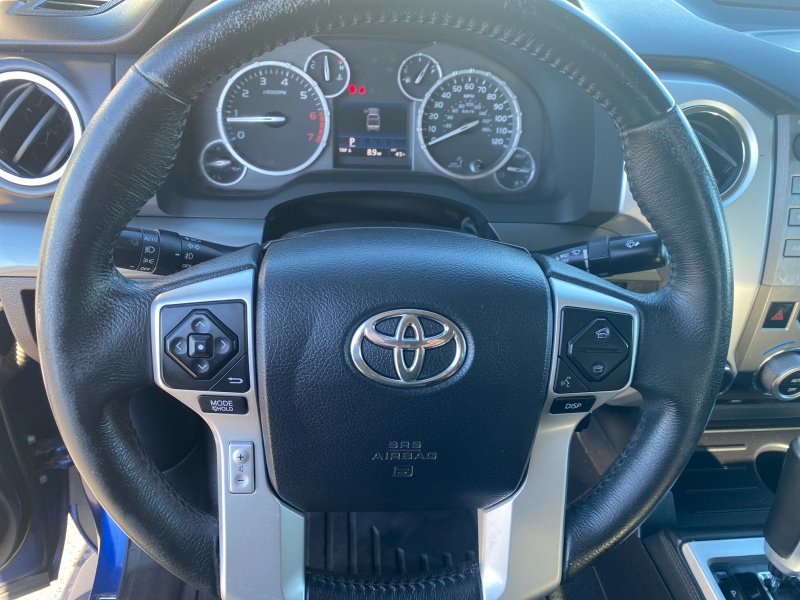 2015 Toyota Tundra 4WD Truck