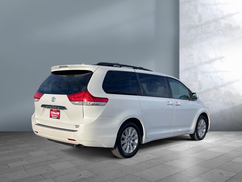 2014 Toyota Sienna