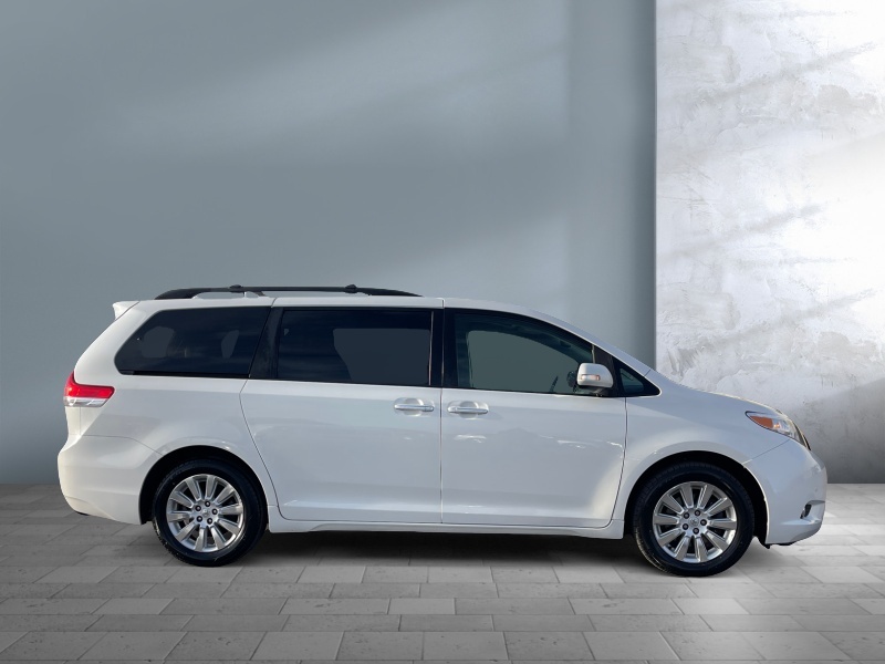 2014 Toyota Sienna