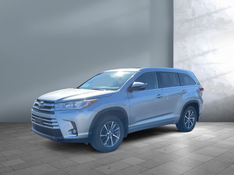 Used 2018 Toyota Highlander XLE SUV