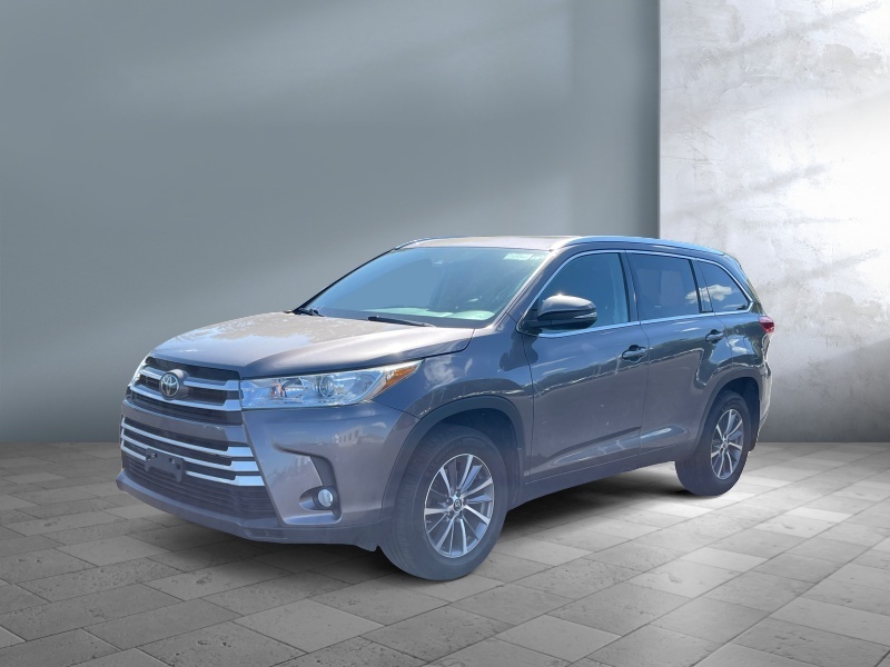 Used 2019 Toyota Highlander XLE SUV