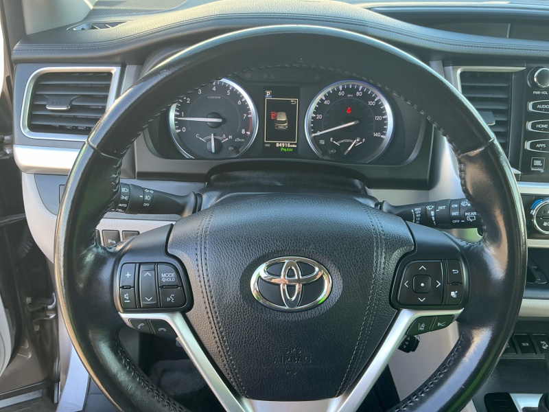 2017 Toyota Highlander