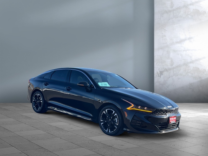 2022 Kia K5