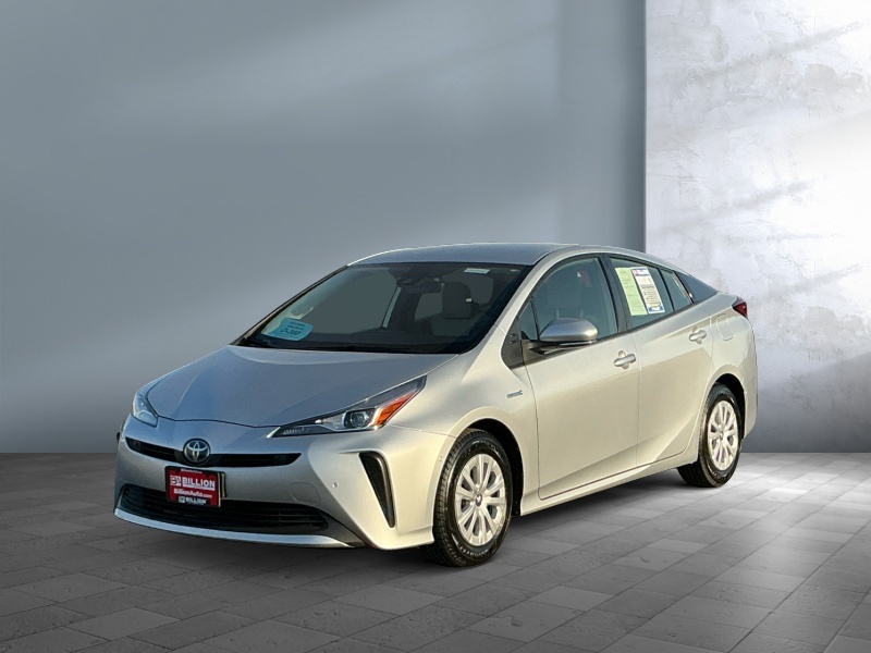 Used 2021 Toyota Prius LE Cars