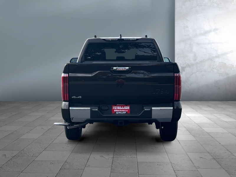 2025 Toyota Tundra 4WD