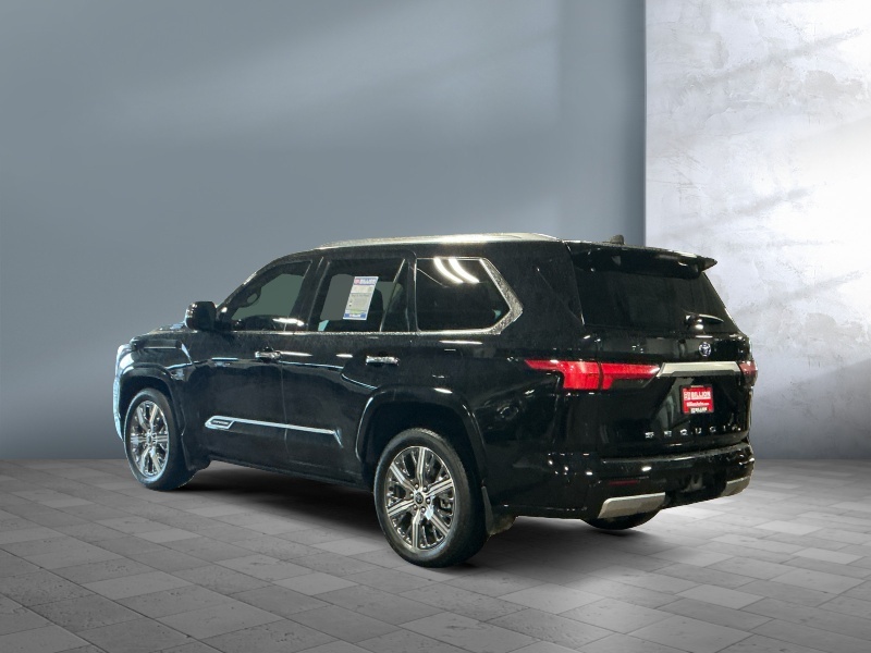 2024 Toyota Sequoia