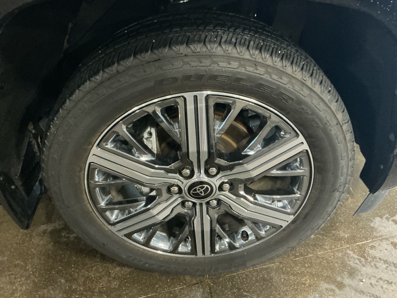 2024 Toyota Sequoia