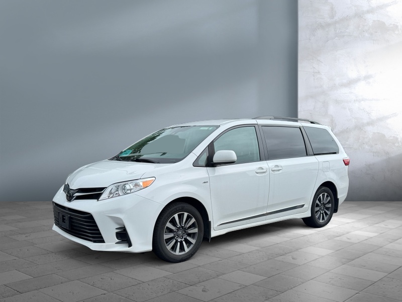 Used 2020 Toyota Sienna LE Vans