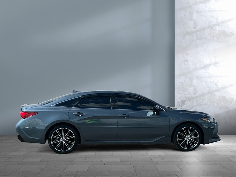 2019 Toyota Avalon
