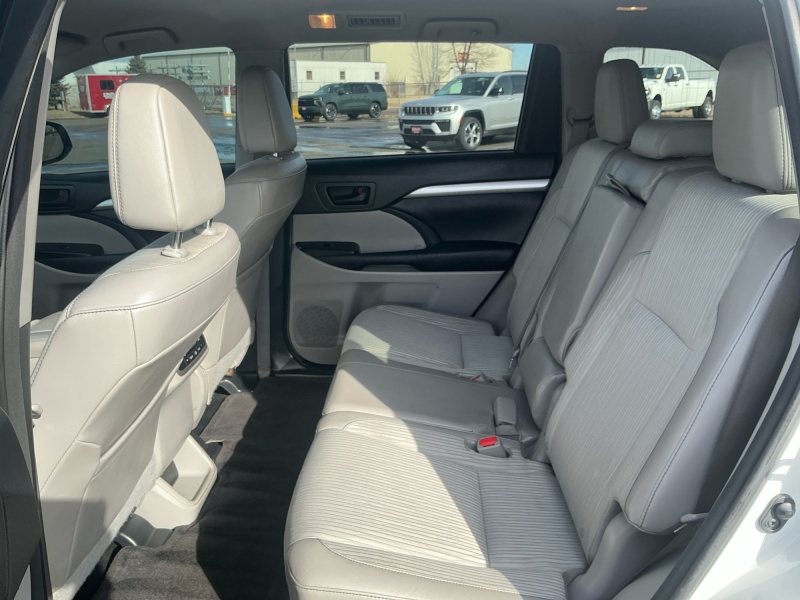 2015 Toyota Highlander