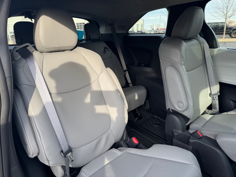 2025 Toyota Sienna