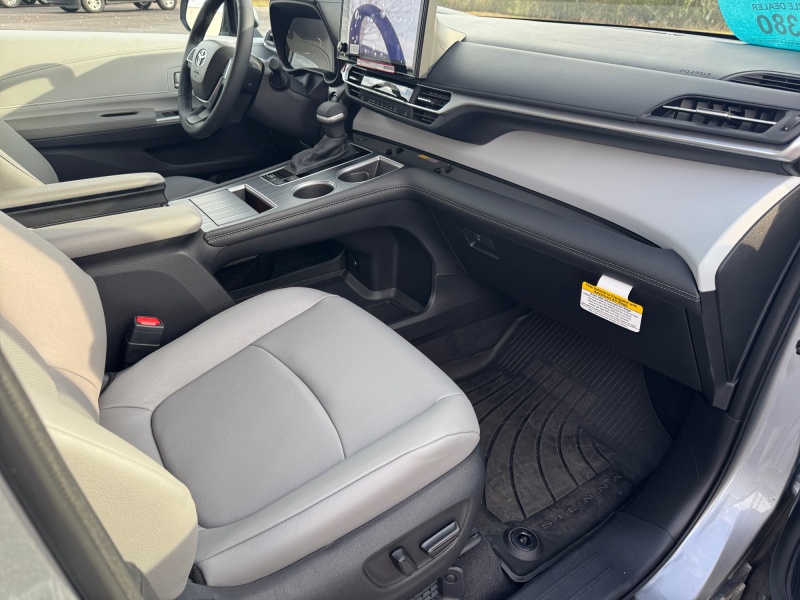 2025 Toyota Sienna