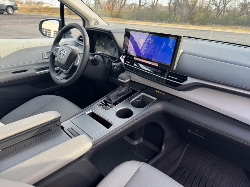 2025 Toyota Sienna