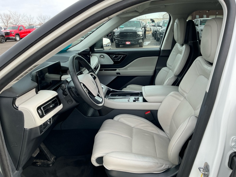 2025 Lincoln Aviator