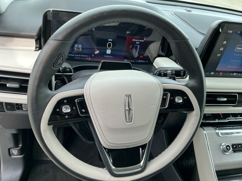 2025 Lincoln Aviator