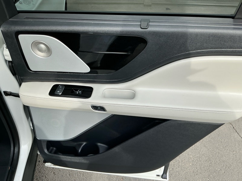 2025 Lincoln Aviator