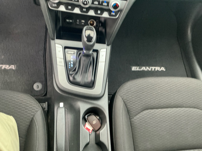 2020 Hyundai Elantra