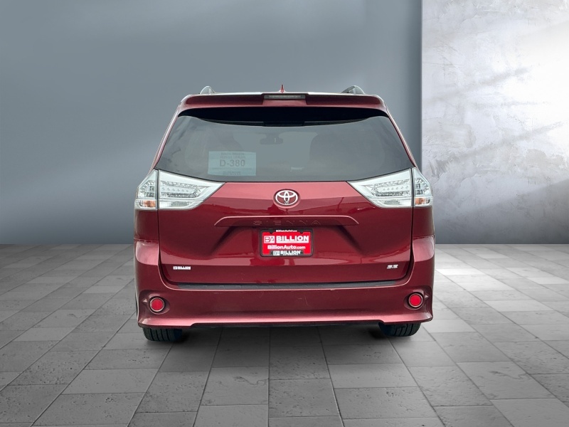 2018 Toyota Sienna