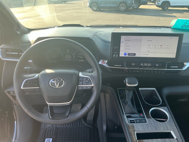 2025 Toyota Sienna