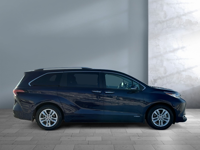 2021 Toyota Sienna