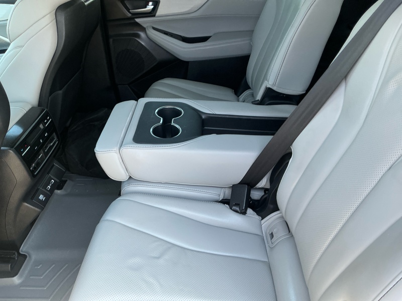 2022 Acura MDX