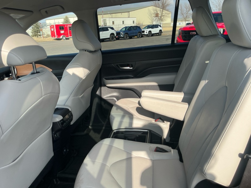 2024 Toyota Grand Highlander