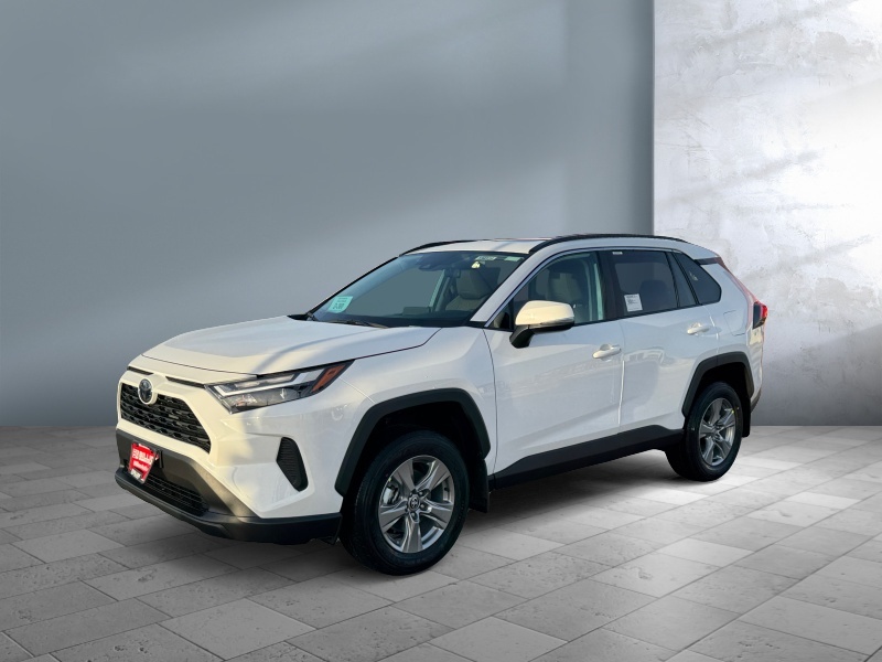 New 2025 Toyota RAV4 XLE Crossovers