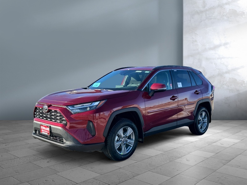 New 2025 Toyota RAV4 XLE Crossovers