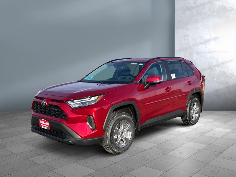 New 2025 Toyota RAV4 XLE Crossovers