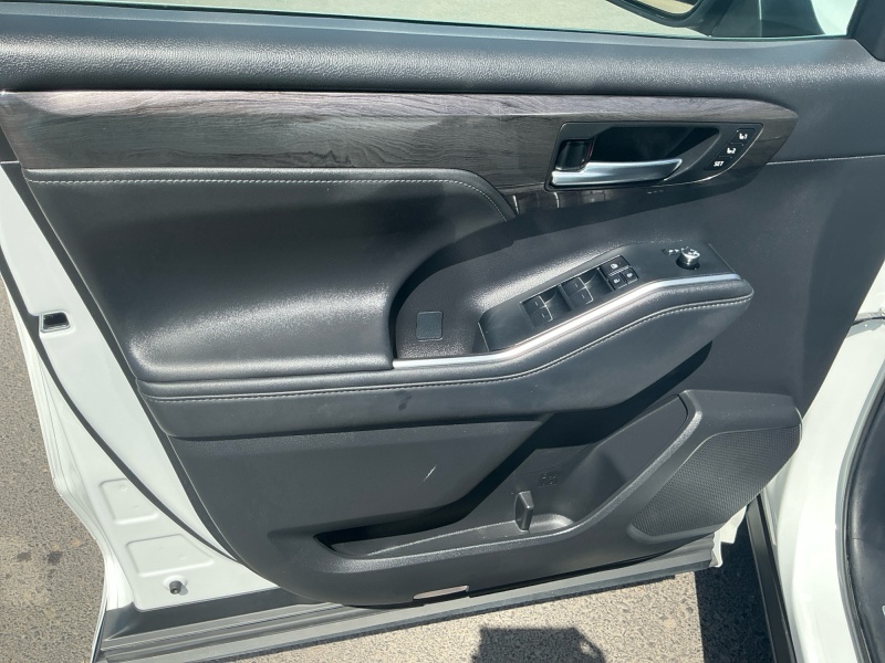 2024 Toyota Highlander