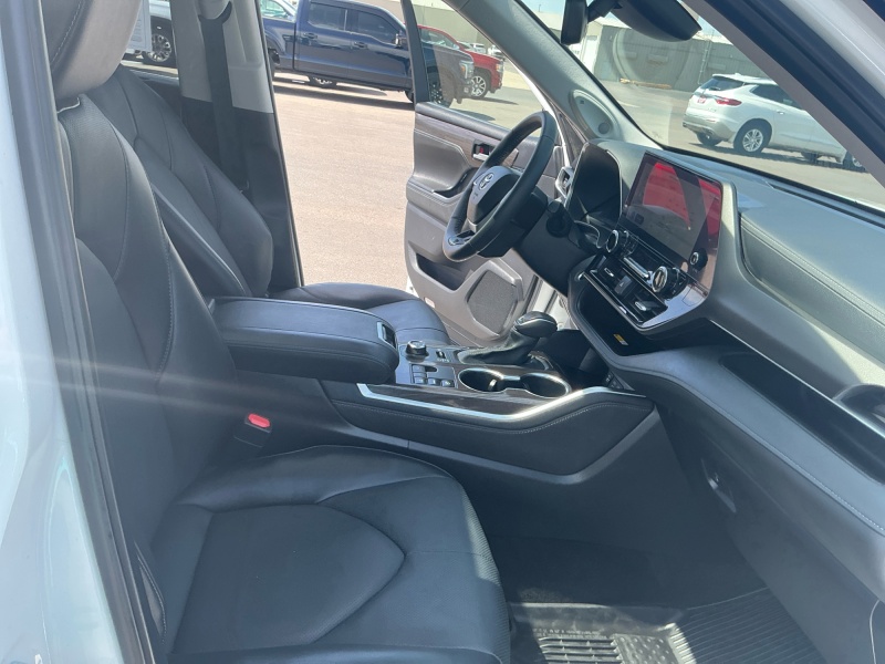 2024 Toyota Highlander