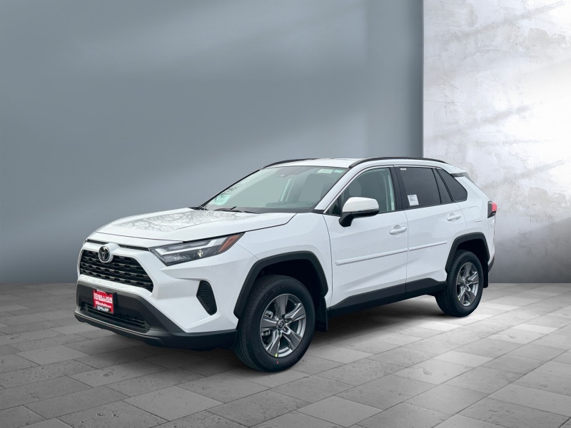 New 2025 Toyota RAV4 XLE Crossovers