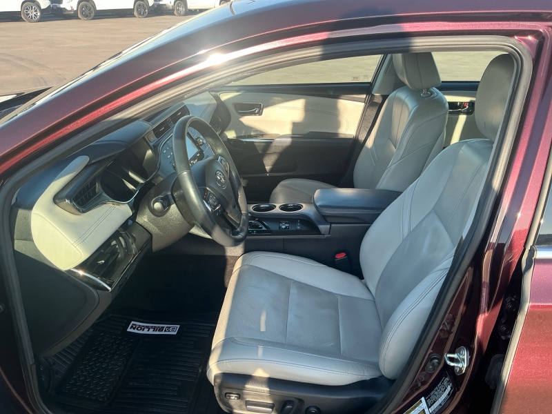 2015 Toyota Avalon Hybrid