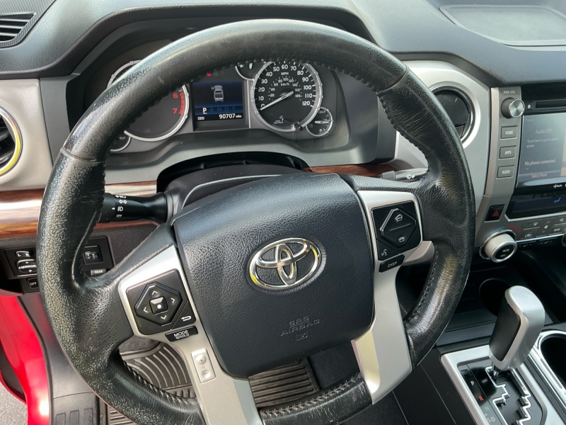 2014 Toyota Tundra 4WD Truck