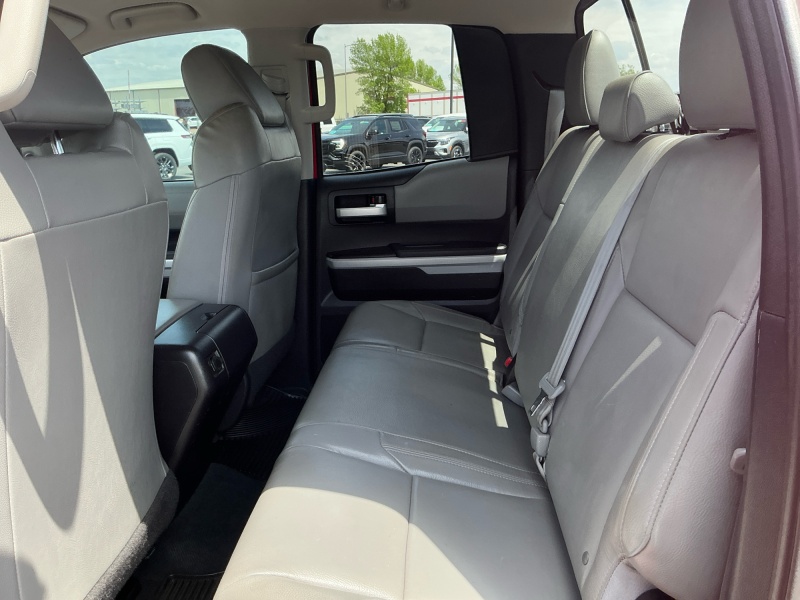 2014 Toyota Tundra 4WD Truck