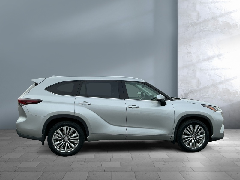 2024 Toyota Highlander