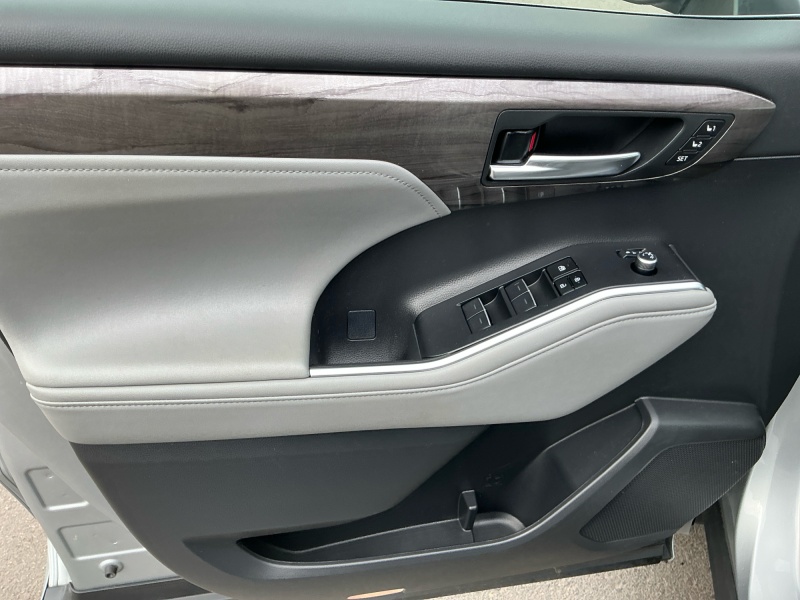 2024 Toyota Highlander