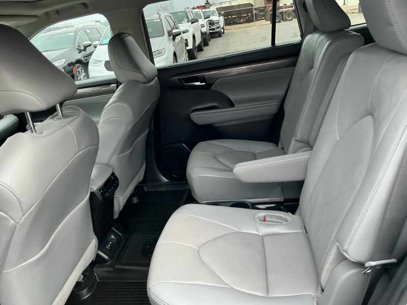 2024 Toyota Highlander