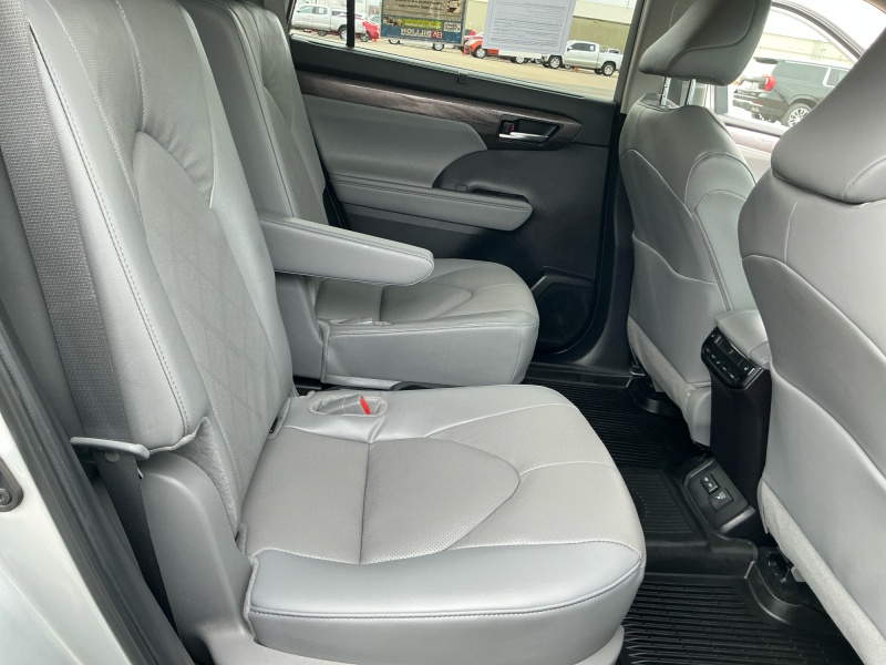 2024 Toyota Highlander