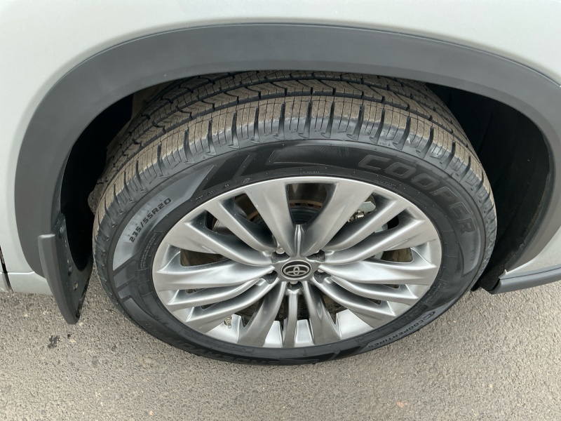 2024 Toyota Highlander