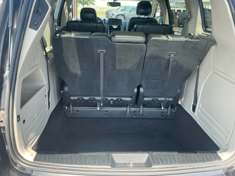2016 Chrysler Town and Country