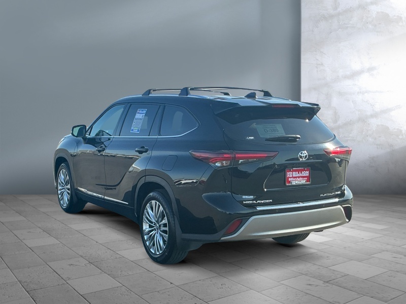 2024 Toyota Highlander
