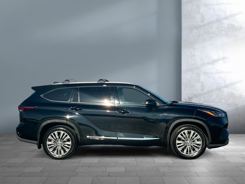 2024 Toyota Highlander